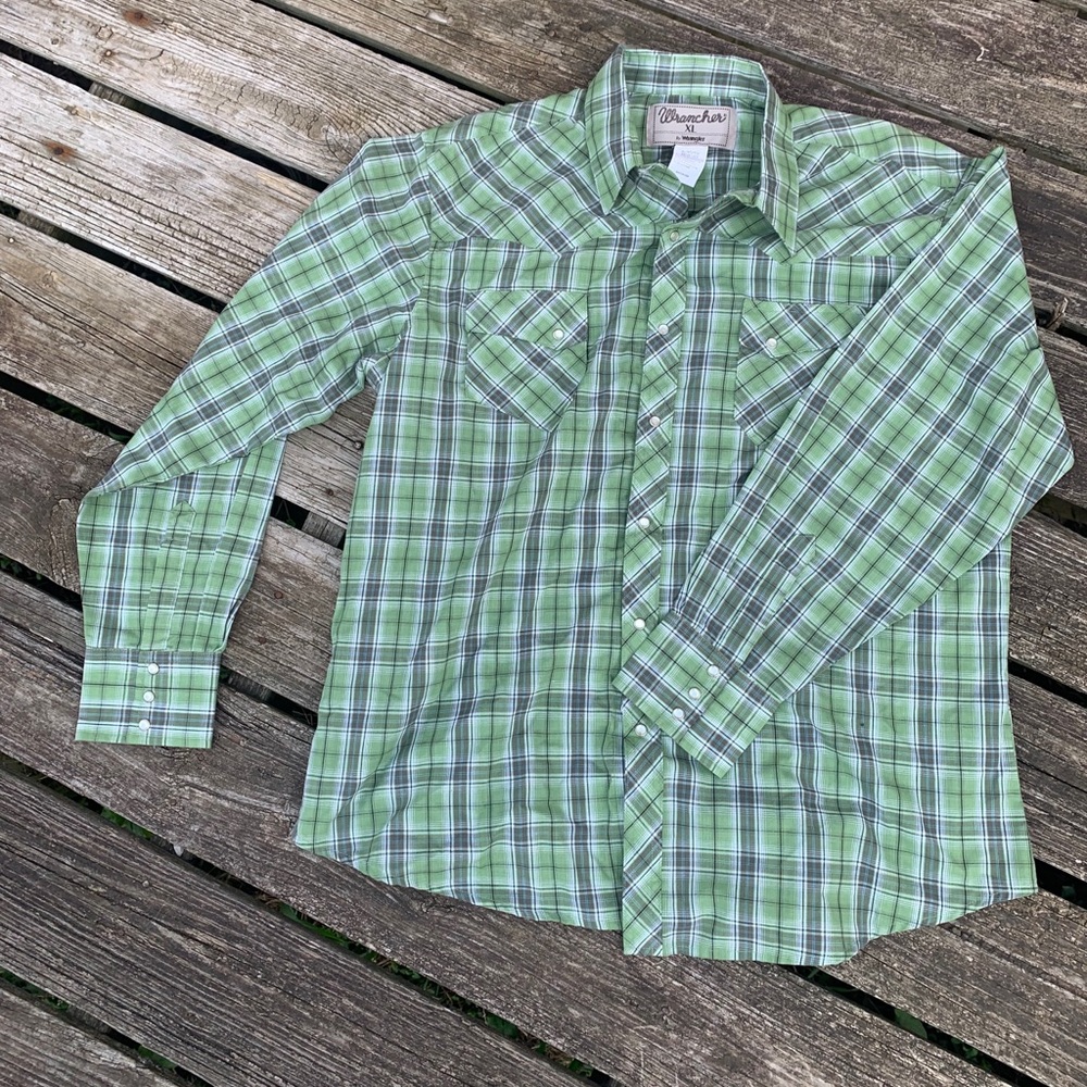 COPY - Wrangler long sleeve button up